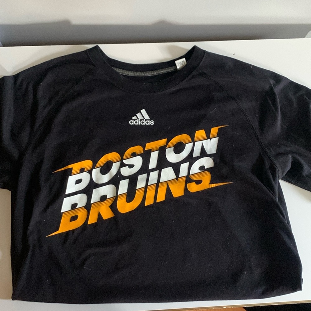 Bruins shirt